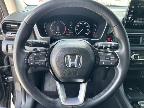 Used 2023 Honda Pilot EX-L image 13