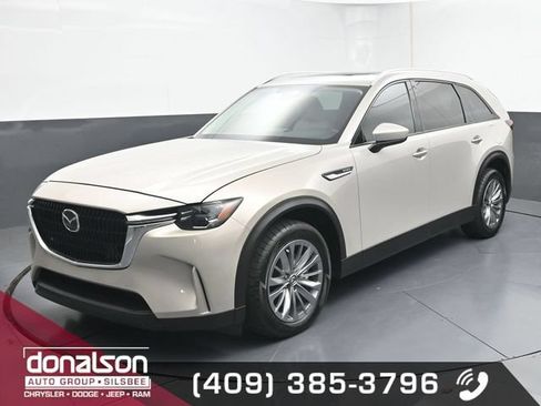 Used 2024 MAZDA CX-90 Plug-In Hybrid w/ Preferred AWD/4WD image 5