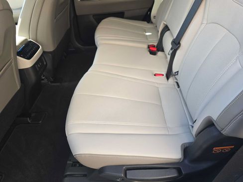 Certified 2026 INFINITI QX60 Luxe w/ Cargo Package FWD image 13