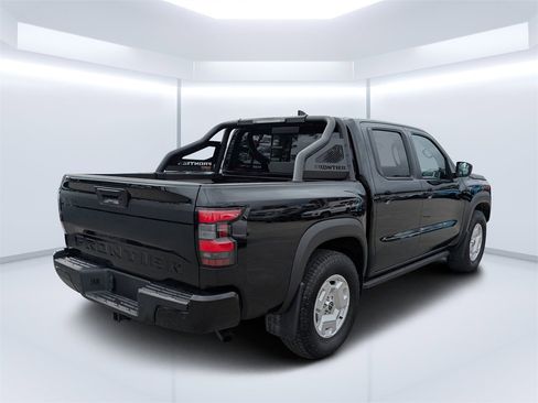Used 2024 Nissan Frontier SV w/ Hardbody Edition image 3