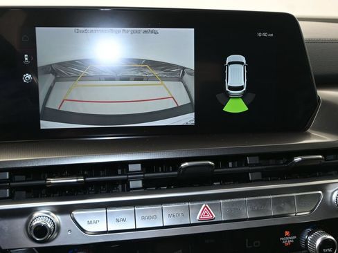 Used 2025 Kia Telluride S FWD image 23