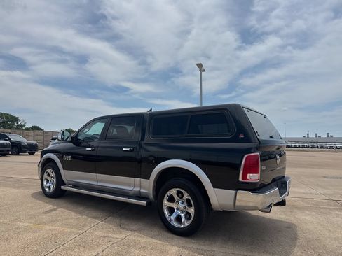 Used 2015 RAM 1500 Laramie w/ Convenience Group AWD/4WD image 14