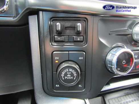 Certified 2022 Ford F150 Platinum w/ Equipment Group 701A High AWD/4WD image 38