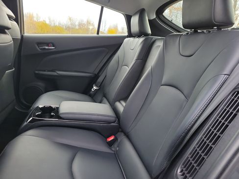 Used 2018 Toyota Prius Prime Plus image 16