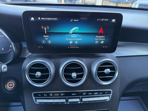 Used 2022 Mercedes-Benz GLC 300 4MATIC image 33