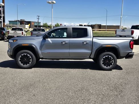 New 2026 GMC Canyon AT4 AWD/4WD image 38