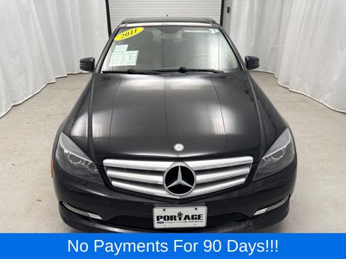 Used 2011 Mercedes-Benz C 300 4MATIC Sedan image 6