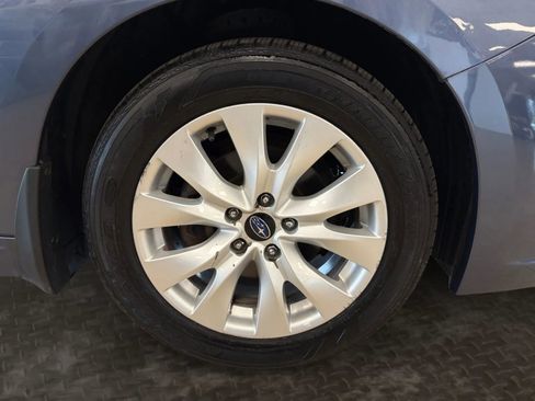 Used 2016 Subaru Legacy 2.5i Premium AWD/4WD image 38