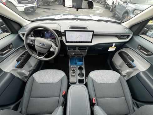 New 2026 Ford Maverick XLT w/ XLT Luxury Package image 19