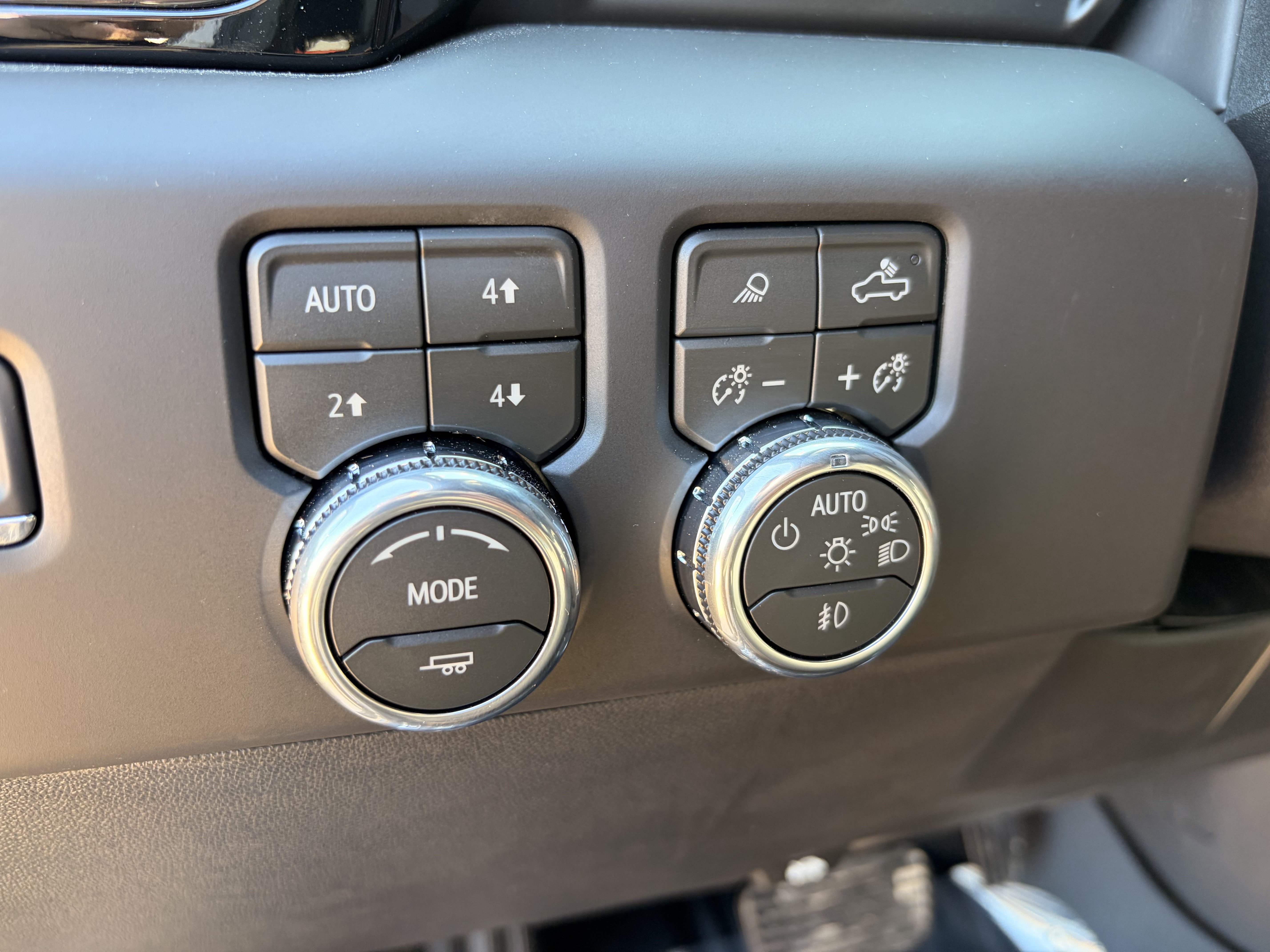 New 2026 GMC Sierra 1500 AT4 w/ AT4 Premium Package AWD/4WD image 16