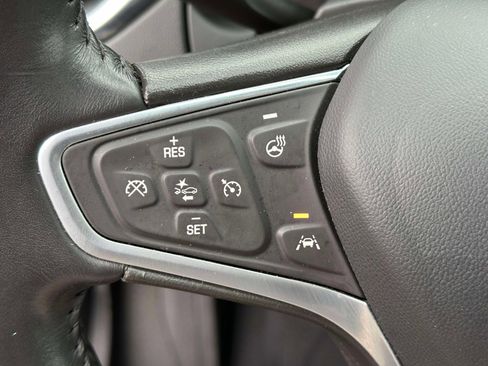 Used 2022 Chevrolet Equinox Premier image 22