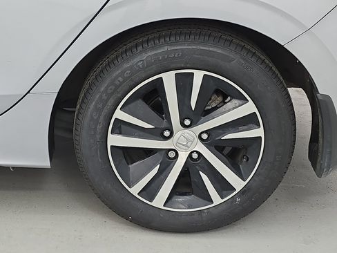 Used 2024 Honda Civic LX image 32