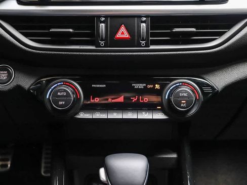 Used 2023 Kia Forte GT-Line w/ GT-Line Technology Package image 13