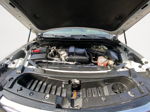 Used 2022 GMC Yukon SLT w/ SLT Luxury Package image 32