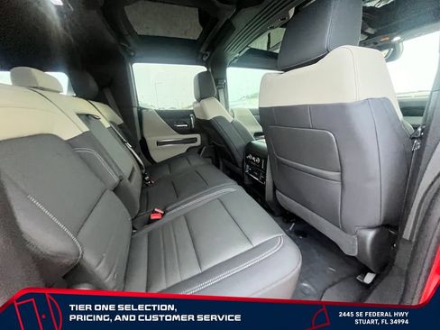 Used 2026 GMC Hummer EV SUV AWD/4WD image 18