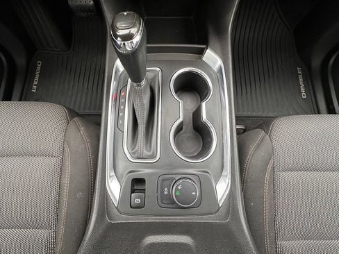 Used 2019 Chevrolet Traverse LT FWD image 27