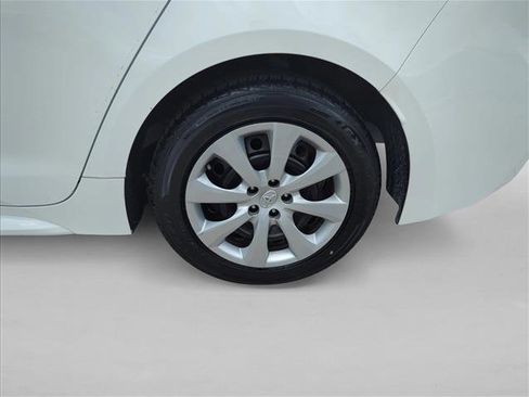 Used 2023 Toyota Corolla LE FWD image 29