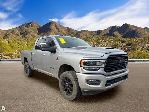 Used 2023 RAM 2500 Laramie w/ Night Edition AWD/4WD image 5