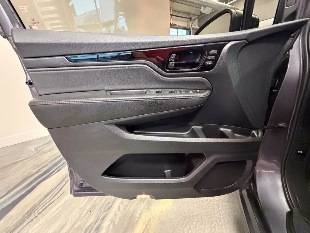 Used 2022 Honda Odyssey Touring image 58