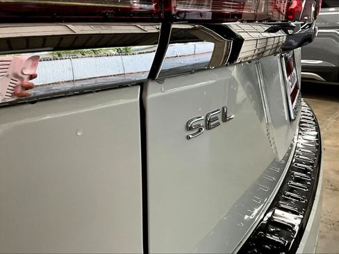 New 2026 Volkswagen Atlas SEL Premium R-Line AWD/4WD image 8