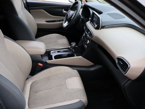 Used 2020 Hyundai Santa Fe SEL image 11