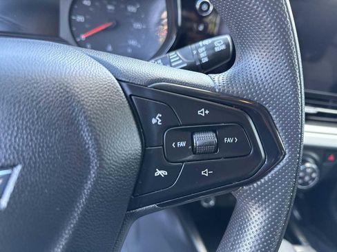 Used 2024 Chevrolet Trax LS w/ LS Convenience Package image 22