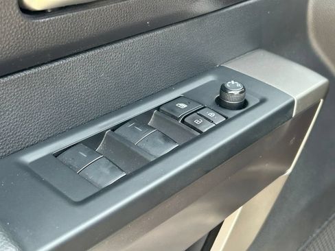 Used 2023 Toyota Tundra SR5 AWD/4WD image 23