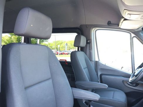 Used 2019 Mercedes-Benz Sprinter 2500 w/ Driver Convenience Package image 24