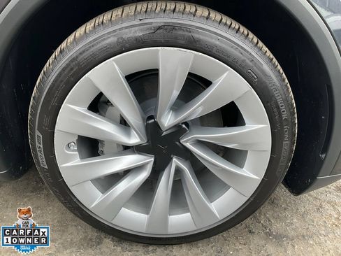 Used 2026 Tesla Model Y AWD image 81
