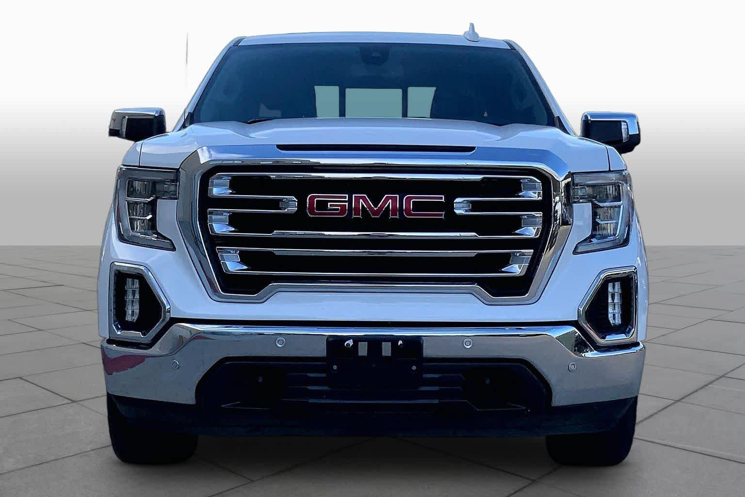 Used 2019 GMC Sierra 1500 SLT w/ SLT Premium Plus Package AWD/4WD image 4