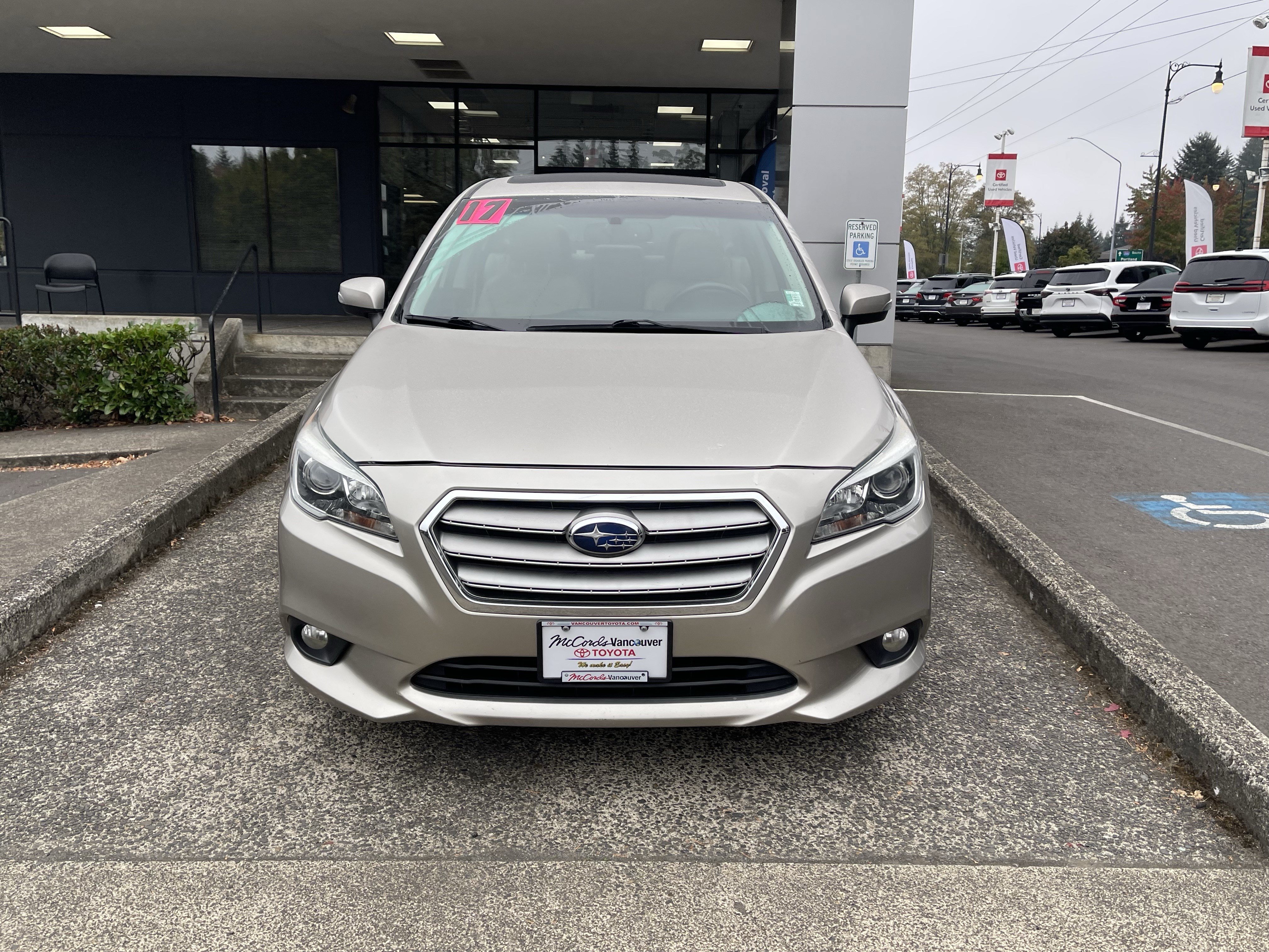 Used 2017 Subaru Legacy 2.5i Limited w/ Popular Package #4 AWD/4WD image 2