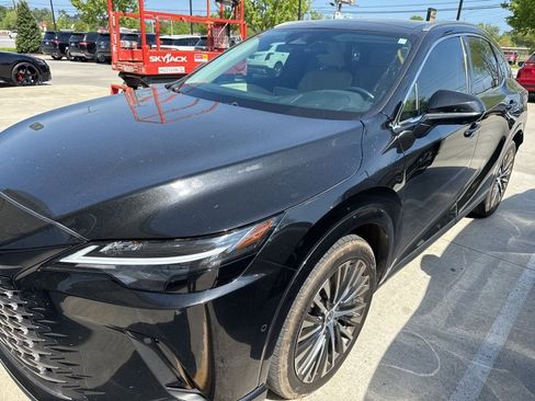 Used 2023 Lexus RX 350 Premium Plus w/ Cold Area Package FWD image 2