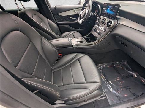 Used 2022 Mercedes-Benz GLC 300 image 21