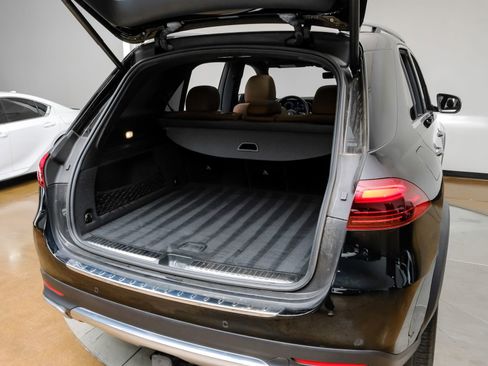 Used 2024 Mercedes-Benz GLE 350 4MATIC image 54