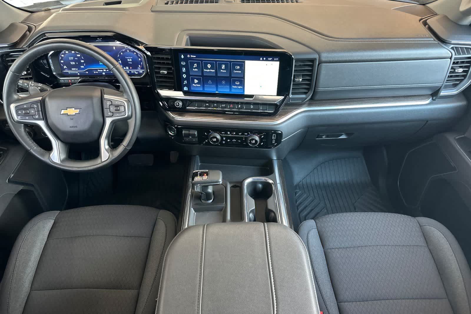 Used 2025 Chevrolet Silverado 1500 LT AWD/4WD image 14