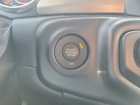 Used 2020 Jeep Wrangler Sport AWD/4WD image 26