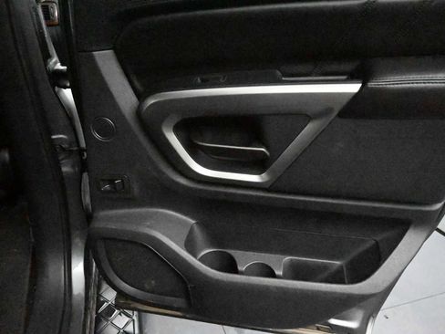 Used 2015 Nissan Armada SL AWD/4WD image 45