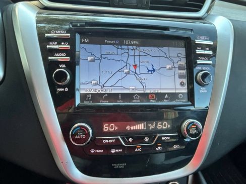 Used 2015 Nissan Murano SL w/ SL Technology Package FWD image 18