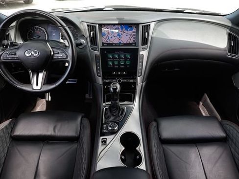 Used 2018 INFINITI Q50 Red Sport 400 w/ Sensory Package (Sport) RWD image 2