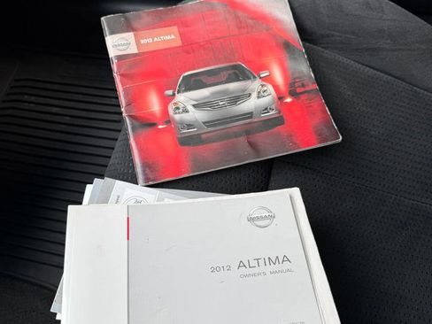 Used 2012 Nissan Altima 2.5 S FWD image 18