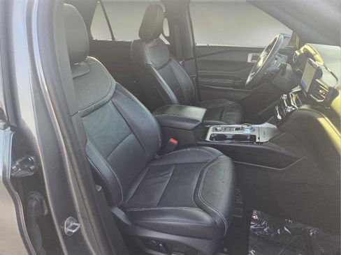 Used 2023 Ford Explorer ST w/ Equipment Group 401A image 29