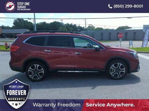 Used 2023 Subaru Ascent Touring AWD/4WD image 8