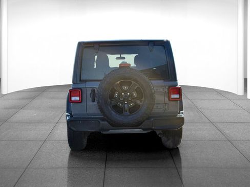Used 2021 Jeep Wrangler Unlimited Sport AWD/4WD image 6