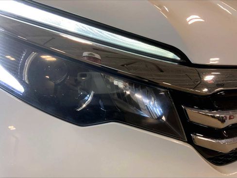 Used 2018 Honda Pilot Touring image 28