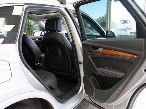 Used 2022 Audi Q5 2.0T Premium Plus image 54
