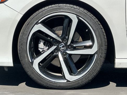 Used 2020 Honda Accord Sport image 25