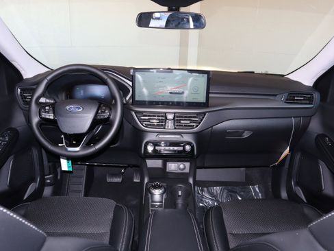 New 2026 Ford Escape SE image 21