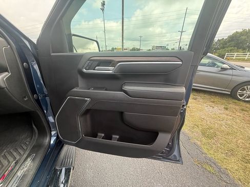 Used 2023 Chevrolet Silverado 1500 RST AWD/4WD image 22