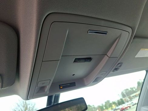 Used 2019 Chevrolet Silverado 1500 Custom w/ Custom Convenience Package image 28