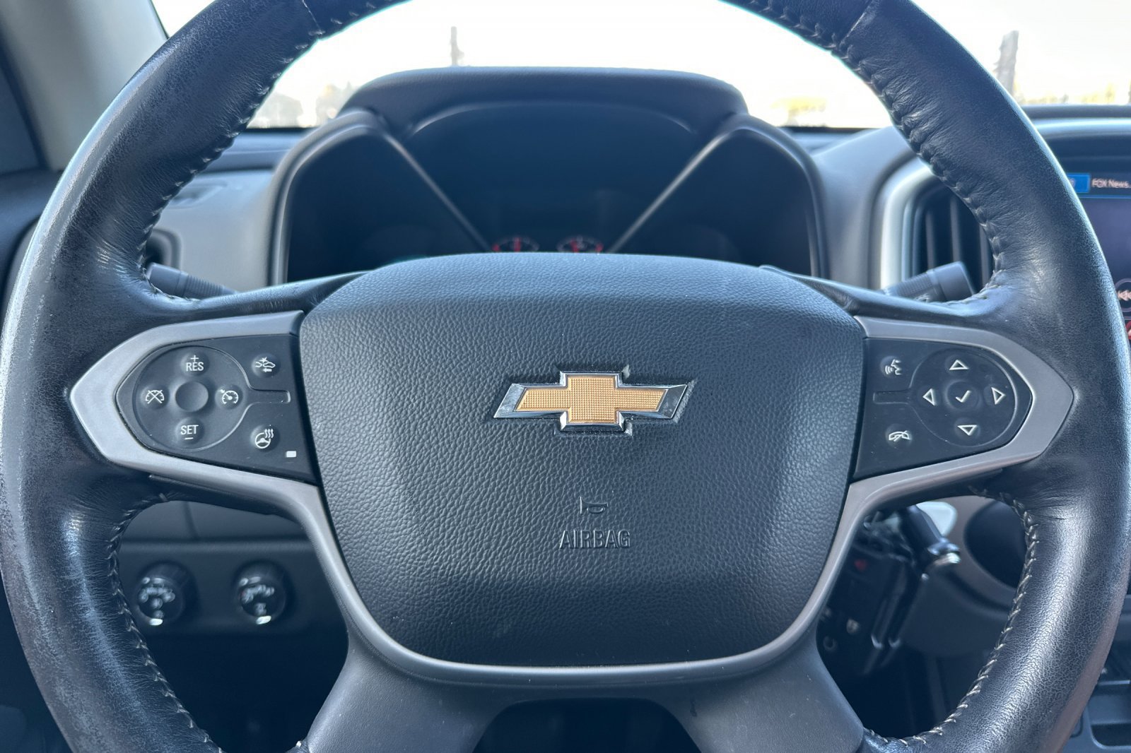 Used 2019 Chevrolet Colorado LT w/ Redline Special Edition AWD/4WD image 31